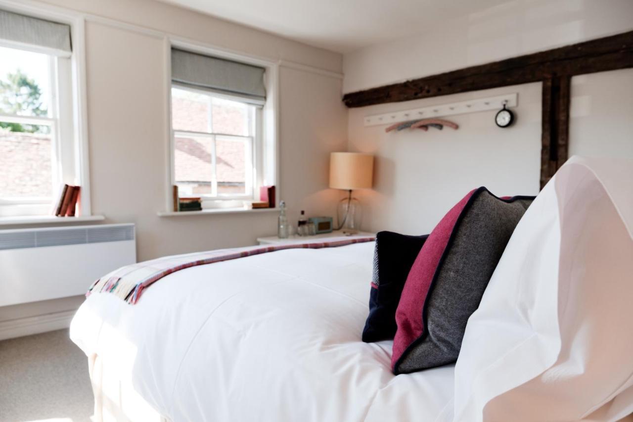 Bel And The Dragon-Kingsclere Hotel Exterior foto