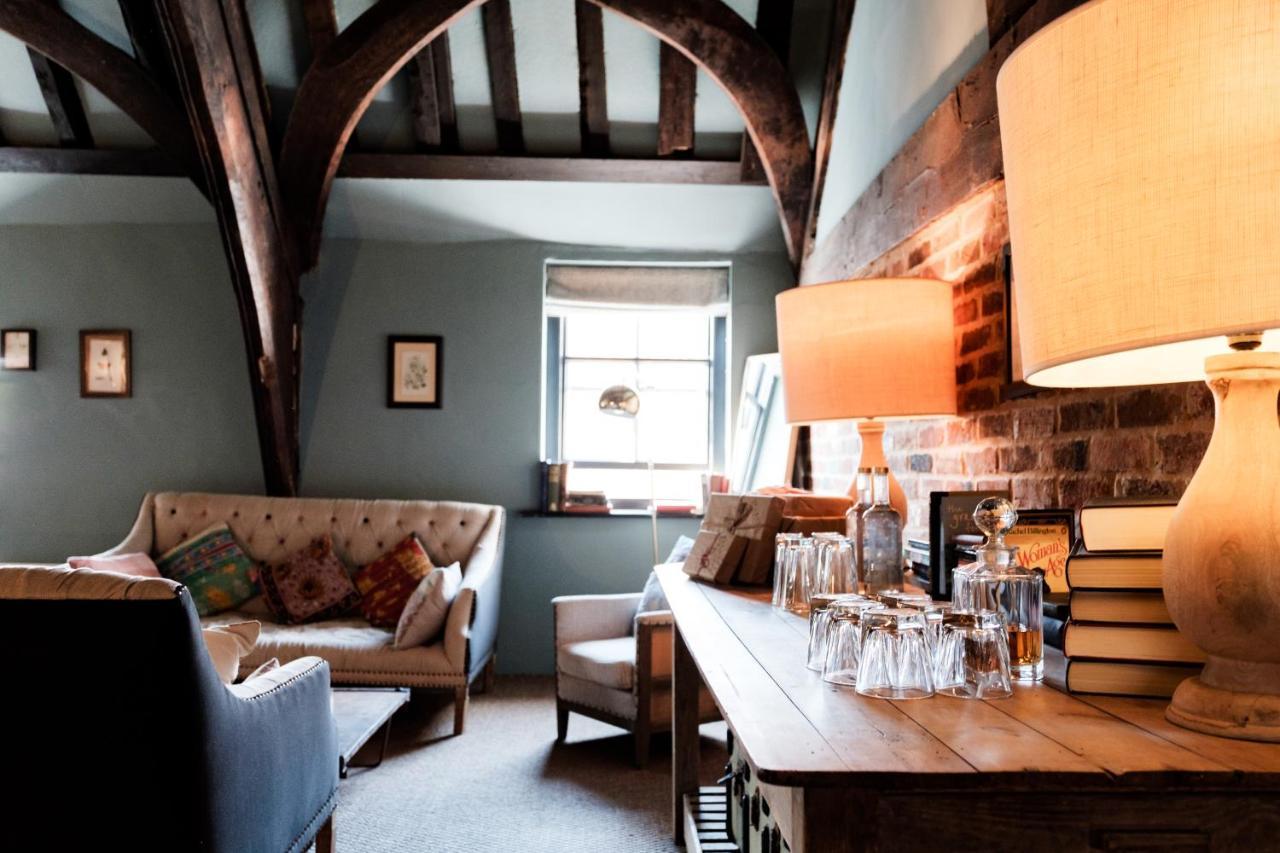 Bel And The Dragon-Kingsclere Hotel Exterior foto